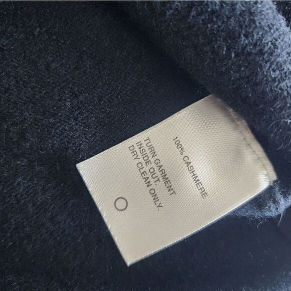 Classiques Etier cashmere turtleneck sweater - Picture 7 of 9